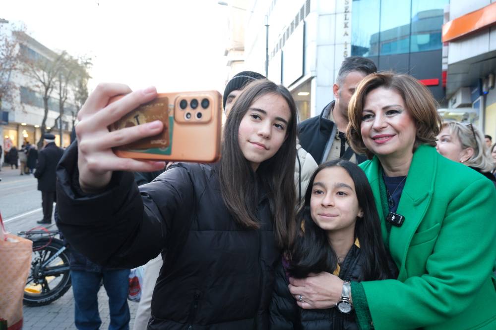 Başkan Ünlüce, yılın son gününde vatandaşlarla buluştu