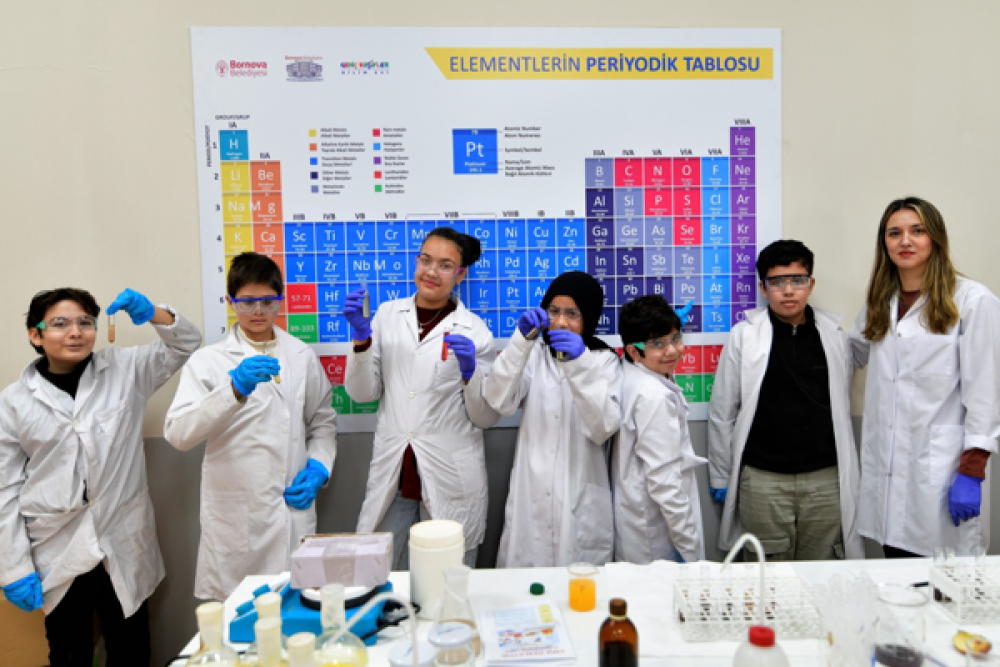 Bornova'da Kış Bilim Kampı tamamlandı
