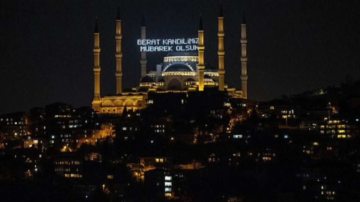Ramazanın m&uuml;jdecisi Berat Kandili yarın idrak edilecek: Camilerde programlar d&uuml;zenlenecek
