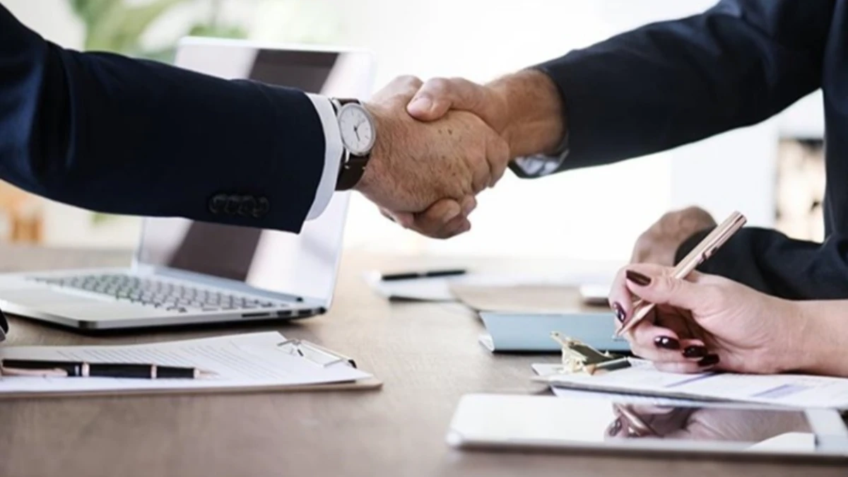 İstanbul&rsquo;da 20 yıllık komşuluk &ccedil;atı masrafı y&uuml;z&uuml;nden bozuldu: Arabuluculukla barış sağlandı