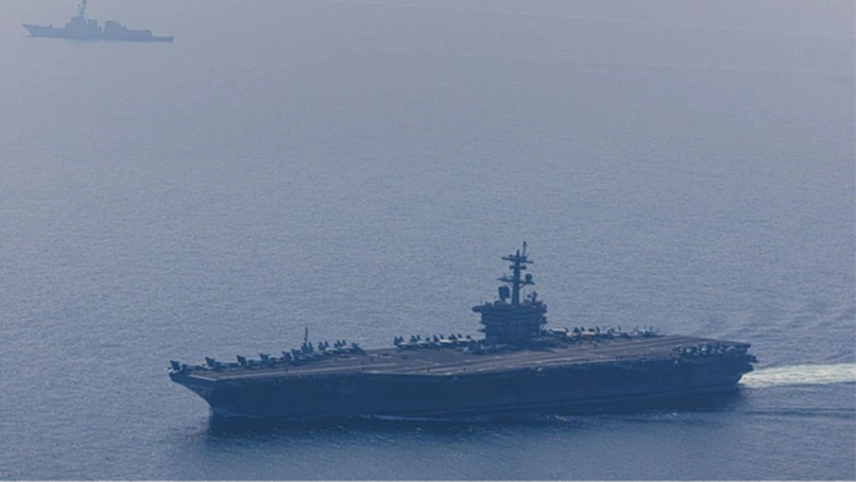 İran&rsquo;dan ABD u&ccedil;ak gemisi Abraham Lincoln'e saldırı: 4 balistik f&uuml;ze ile hedef alındı