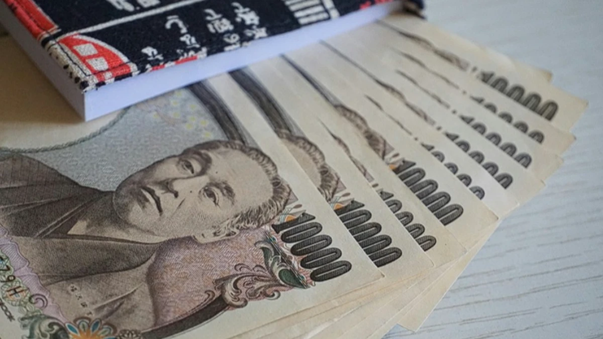 Japon yeni sert y&uuml;kseldi: M&uuml;dahale spek&uuml;lasyonu piyasayı sarstı