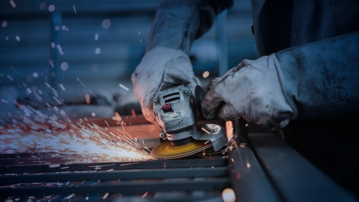 İmalat PMI mayısta 49,8'e y&uuml;kseldi: 2024'ten bu yana en y&uuml;ksek seviye
