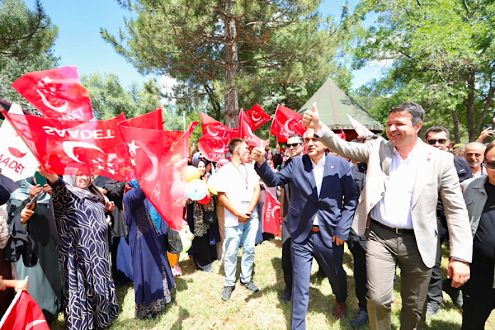Arıkan, Geleneksel Saadet Pikniği'ne katıldı