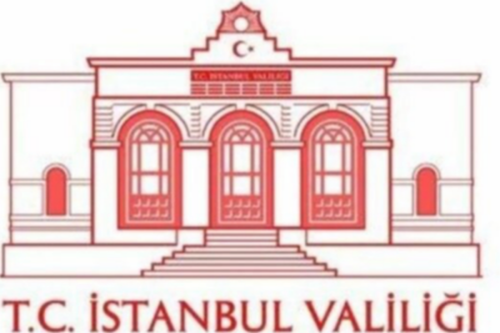 Vali G&uuml;l, Ailemiz İstanbul projesi kapsamında aileleri ziyaret etti