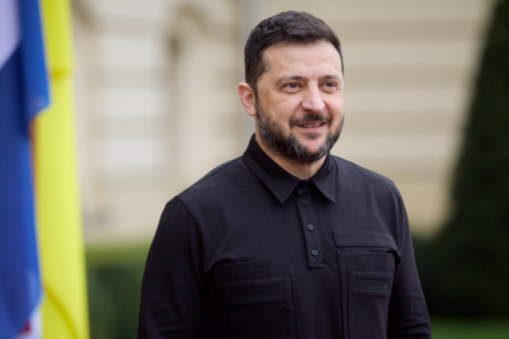 Zelenski: Ukraynalılar g&ouml;ky&uuml;z&uuml;n&uuml; Ruslara ne teslim ettiler ne de ediyorlar