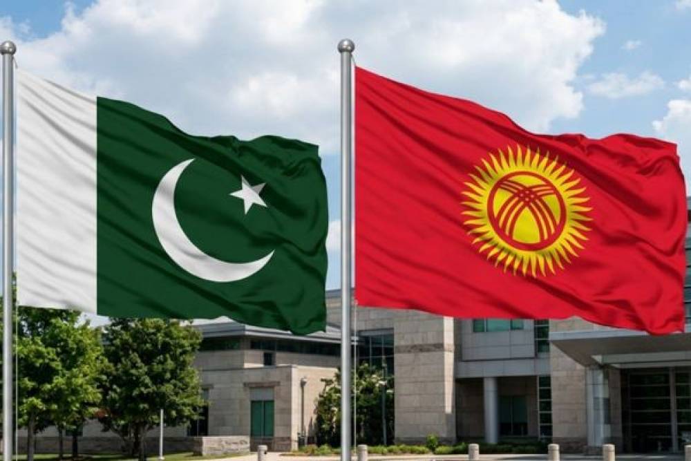 Pakistan ve Kırgızistan ilişkileri g&uuml;&ccedil;lendirme mesajı verdi