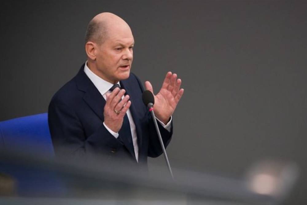 Scholz: İran'ın İsrail'e yönelik roket saldırıları şiddetle kınanmalıdır