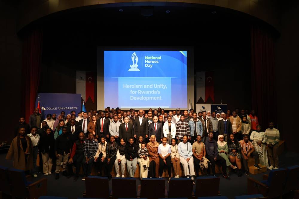 Türkiye'de eğitim gören Ruandalı öğrenciler Düzce Üniversitesi’nde buluştu