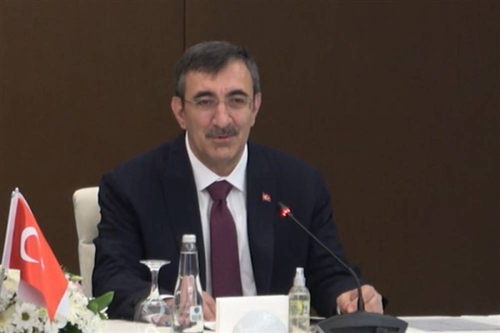 Yılmaz: Yıllıklandırılmış ihracatımız 263 milyar doları geçmiştir