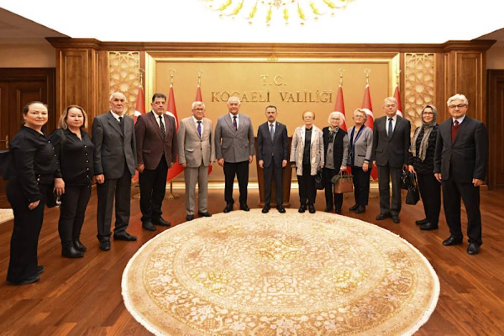 Kocaeli Kırım Tatar Derneği, Vali Aktaş&rsquo;ı ziyaret etti