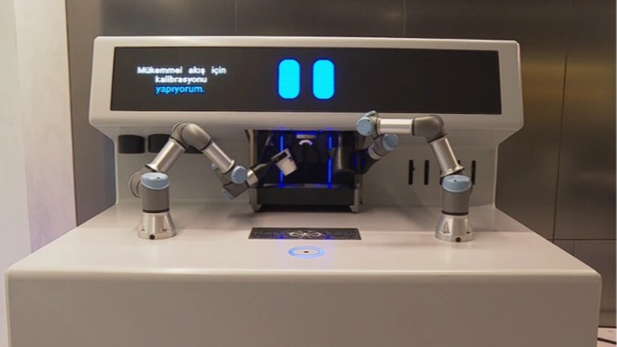 Robot barista d&ouml;nemi başladı: T&uuml;rk girişimi k&uuml;resel pazara a&ccedil;ılıyor