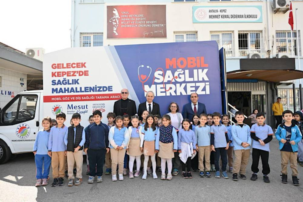  Kepez'de 35 bin 694 &ouml;ğrenciye g&ouml;z sağlığı taraması yapıldı