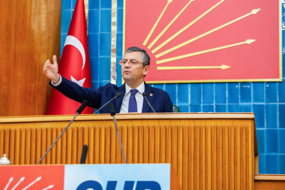 CHP Genel Başkanı Özel: Ramazan ayına Türkiye boynu bükük girmiştir