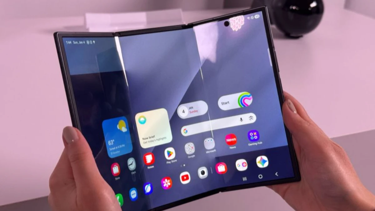 Samsung Galaxy Z Fold, 9600 mAh'lik batarya ile geliyor