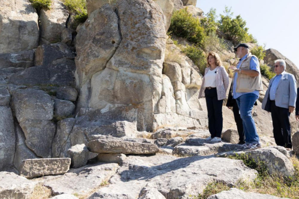 D&uuml;zeltme-Yotova: Perperikon&rsquo;un hikayesi d&uuml;nyaya daha g&uuml;&ccedil;l&uuml; anlatılmalı