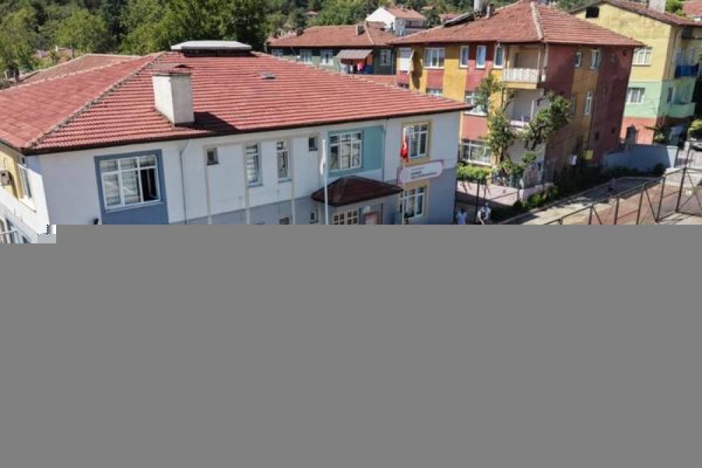 Karab&uuml;k&rsquo;te okullar yeni eğitim yılına hazırlanıyor