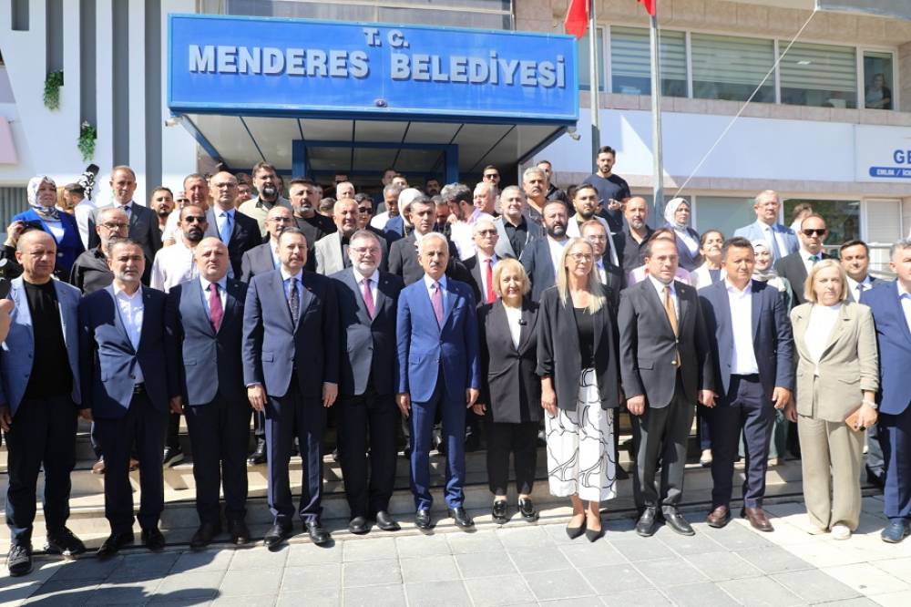Menderes-G&uuml;m&uuml;ld&uuml;r yolu i&ccedil;in ihale kararı alındı