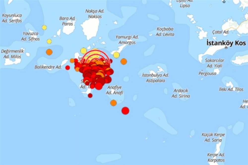 Ege Denizi’nde peş peşe depremler