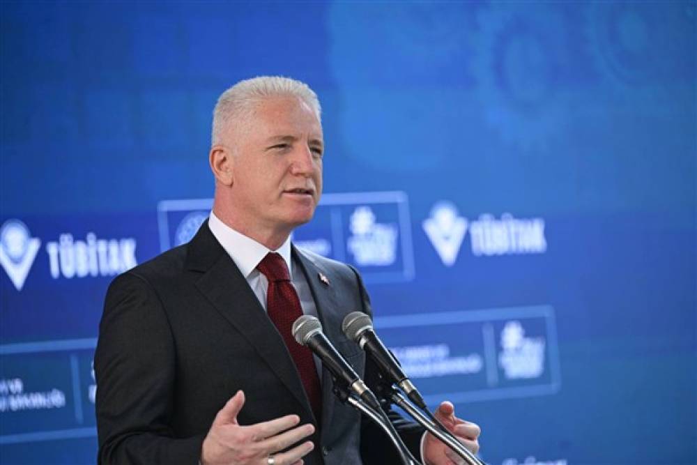 Vali G&uuml;l: Valilik olarak 100 antrenman salonu yapmak istiyoruz