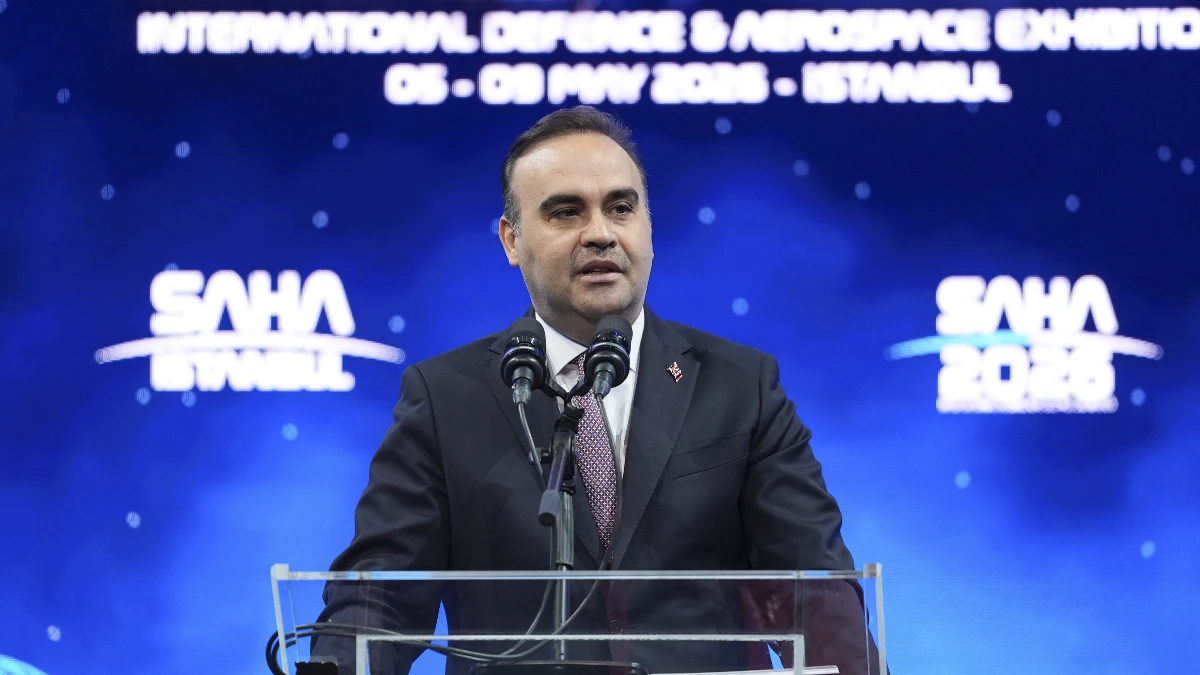 Bakan Kacır'dan SAHA  2026 a&ccedil;ılışında savunma sanayisi mesajı: Avrupa'nın &ccedil;&ouml;z&uuml;m ortağı T&uuml;rkiye'dir