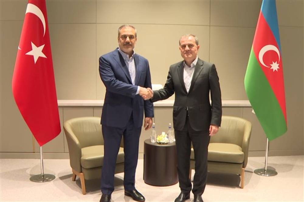 Dışişleri Bakanı Fidan, Azerbaycan Dışişleri Bakanı Bayramov ile görüştü