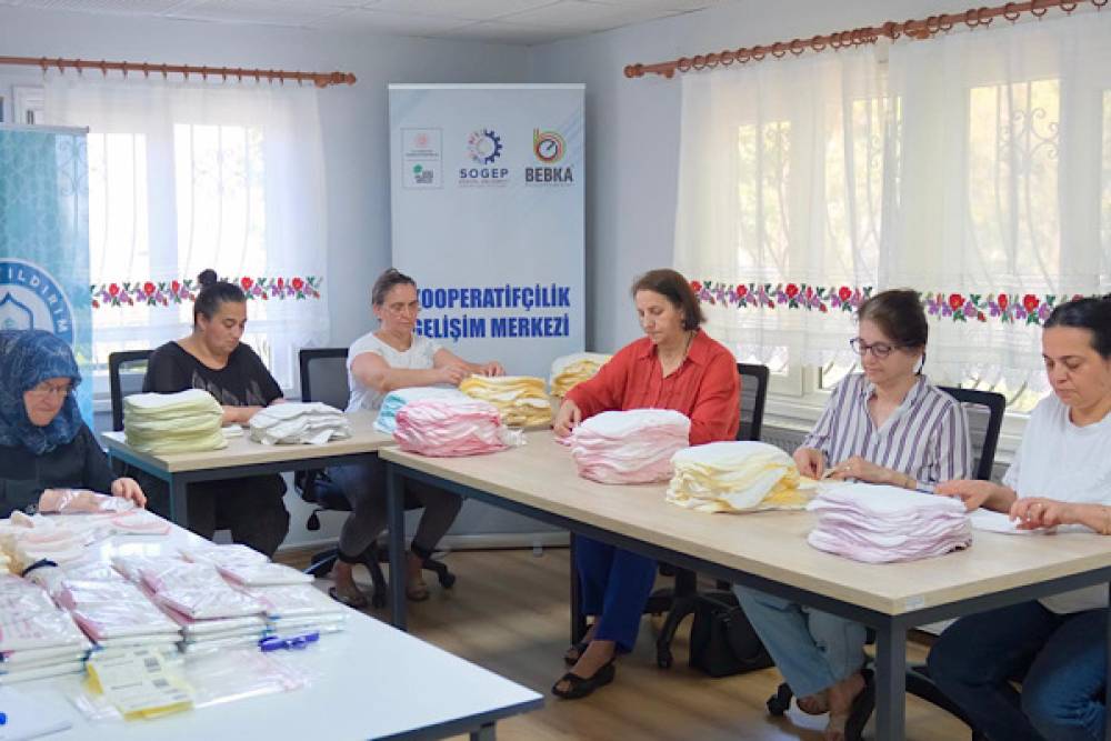 Yıldırım&rsquo;da kadınların evden &uuml;retime katılımı destekleniyor