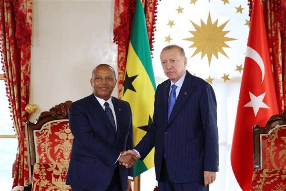 Erdoğan, Sao Tome ve Principe Demokratik Cumhuriyeti Başbakanı Trovoada ile görüştü