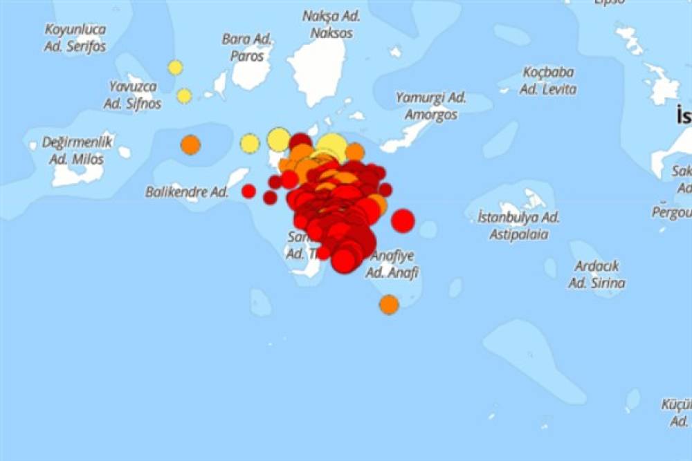 Ege Denizi’nde peş peşe depremler