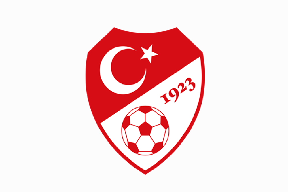 TFF: B&uuml;lent Perut'a UEFA'dan Şampiyonlar Ligi g&ouml;revi