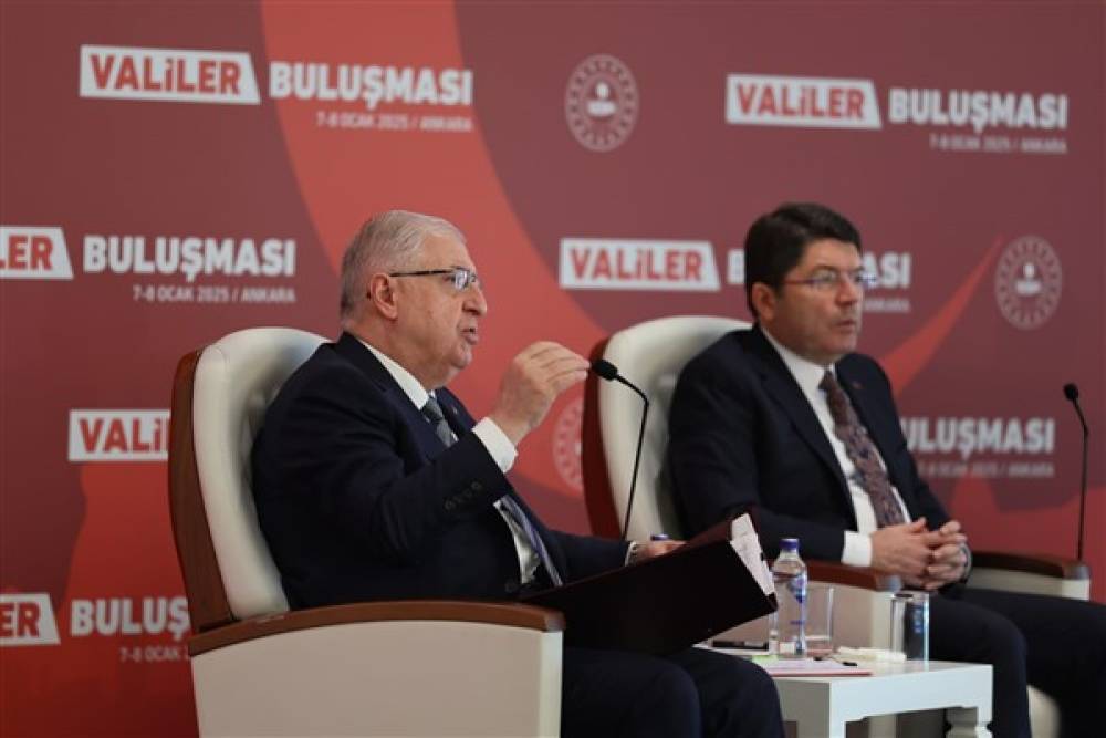 Bakan Güler, Valiler Buluşması’na katıldı