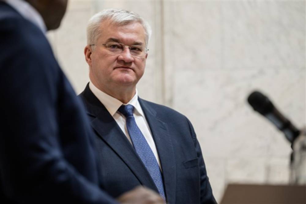 Sybiha: Rusya, t&uuml;m Avrupa&rsquo;yı bir n&uuml;kleer olay riskiyle karşı karşıya bırakıyor