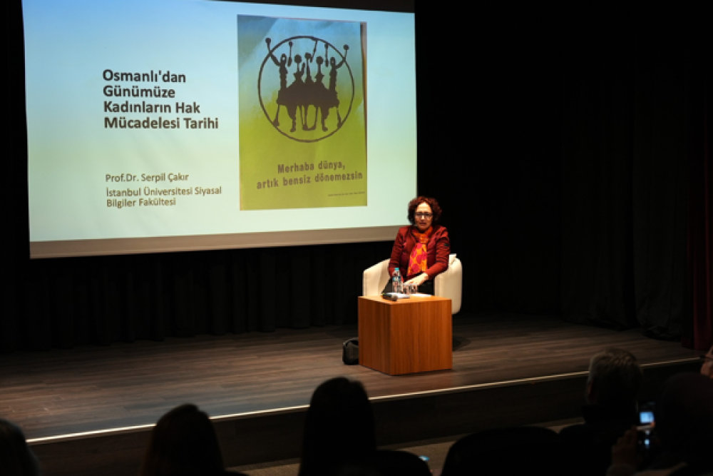 Maltepe'de &ldquo;Kadınlar Tarih Konuşuyor&rdquo; s&ouml;yleşileri devam ediyor