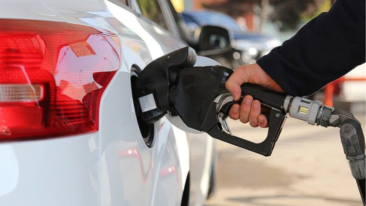 ABD Enerji Bakanından benzin fiyatı &ouml;ng&ouml;r&uuml;s&uuml;: Bir ka&ccedil; hafta i&ccedil;inde...