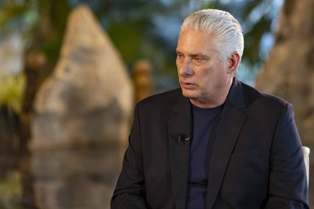 Bermudez, ALBA Hareketlerinin 4. Kıta Meclisi'nin a&ccedil;ılışına katıldı