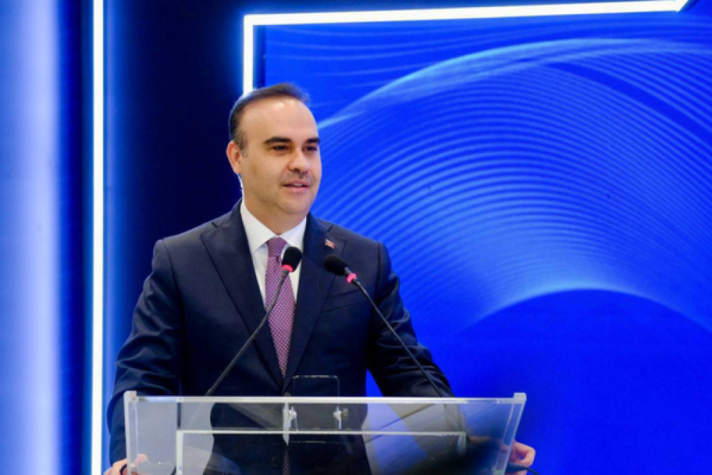 Bakan Kacır: G&uuml;&ccedil;l&uuml; KOBİ'ler, g&uuml;&ccedil;l&uuml; T&uuml;rkiye'nin temelidir