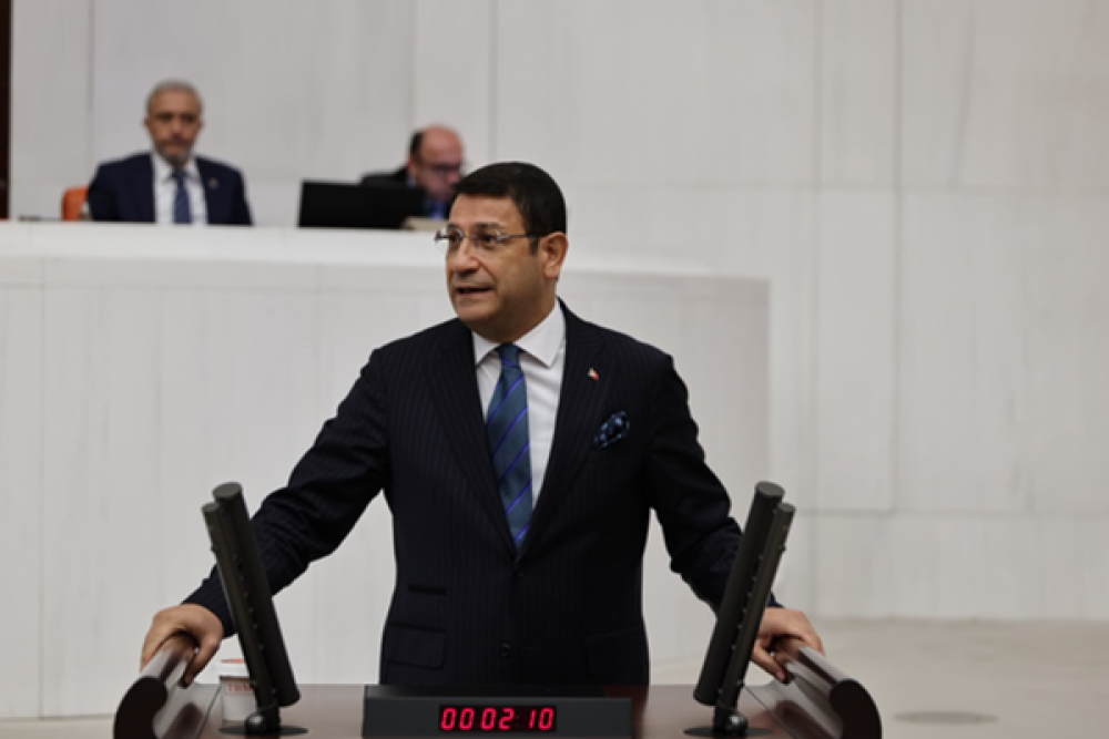 Şahin: Hedeflere inanacak vatandaş bırakmadınız
