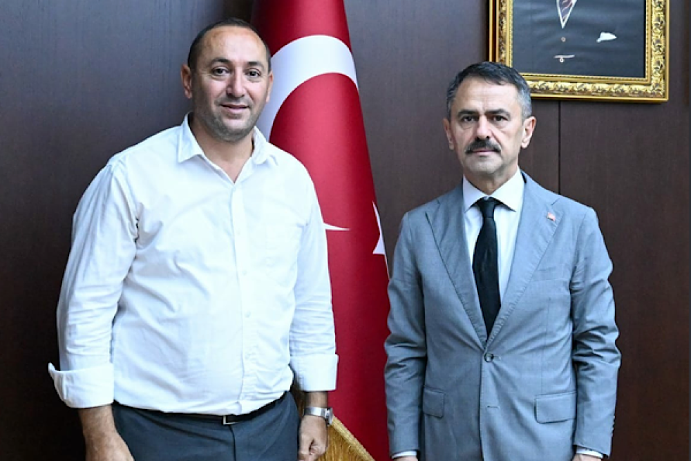 Gebze Cumhuriyet Mahalle Muhtarı Kıldacı, Vali Aktaş&rsquo;ı ziyaret etti