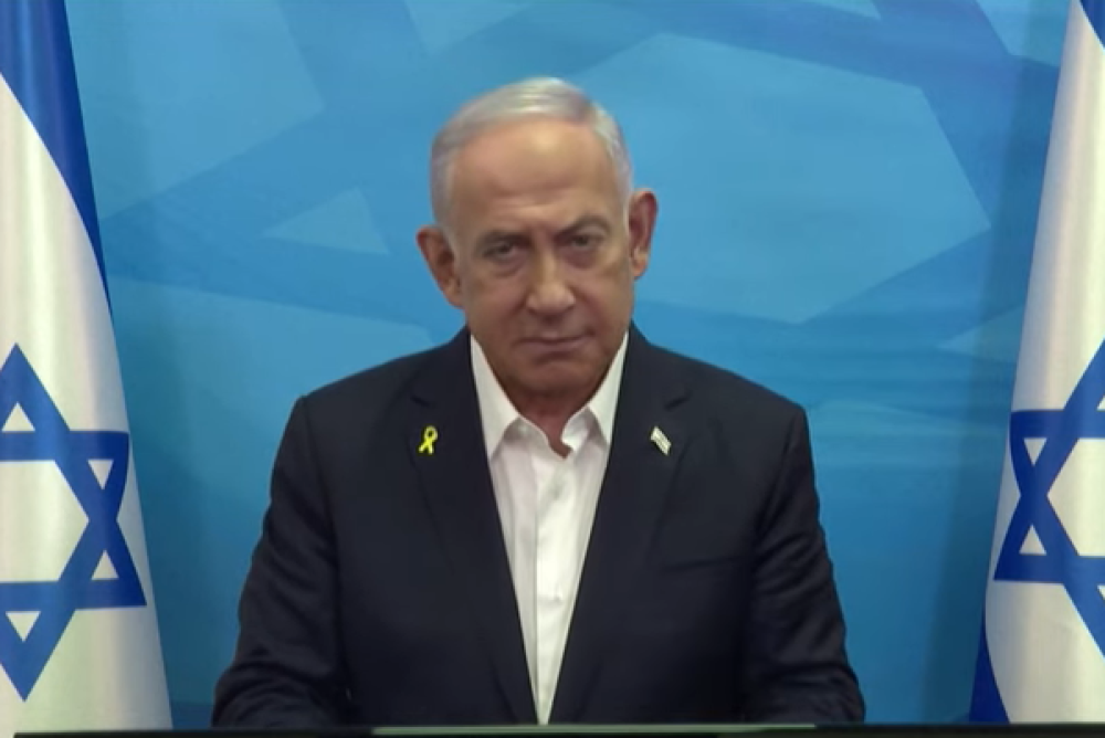 Netanyahu İsrail'e silah ihracatının durdurulması çağrısı nedeniyle Macron'a yüklendi