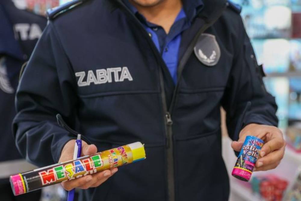 Buca&rsquo;da okul &ccedil;evrelerindeki işletmelere denetim