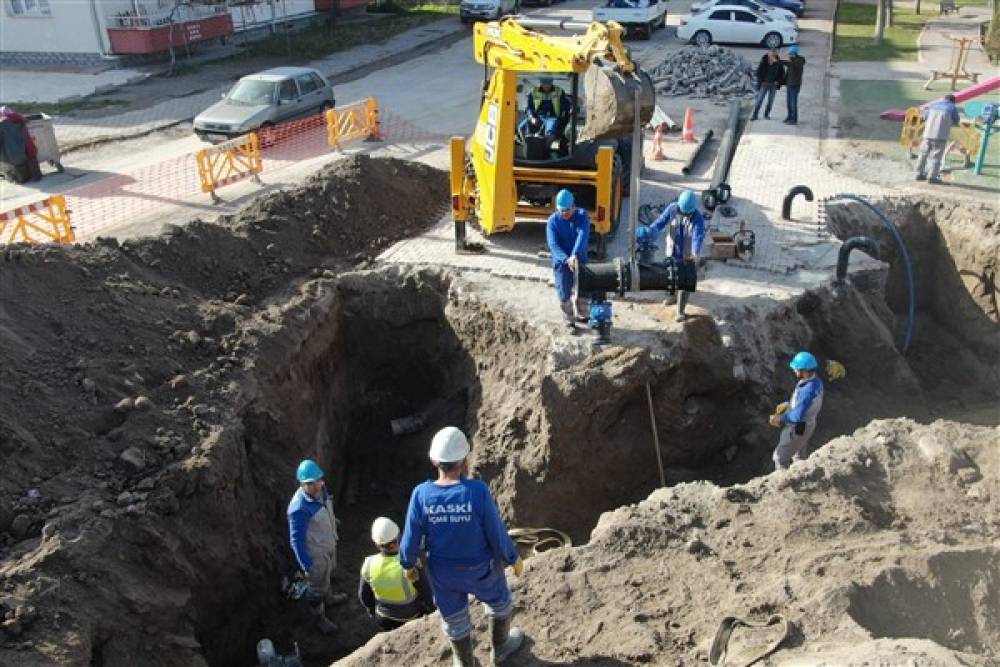 KASKİ, içme suyu arızalarını tespit ederek onarıyor