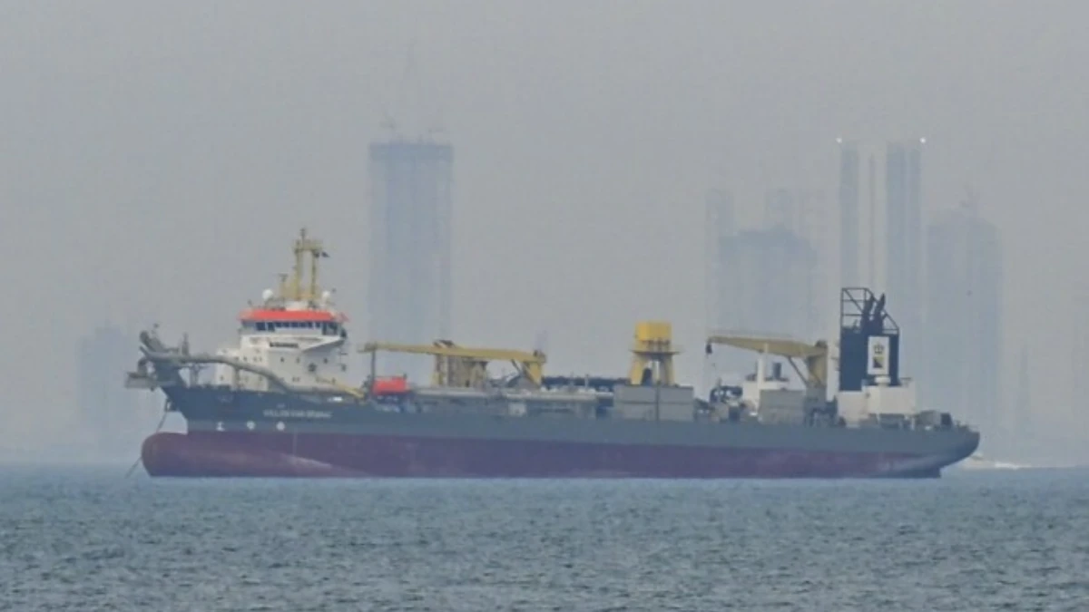 SON DAKİKA: İran basını duyurdu: H&uuml;rm&uuml;z Boğazı&rsquo;nda tanker ge&ccedil;işleri durdu