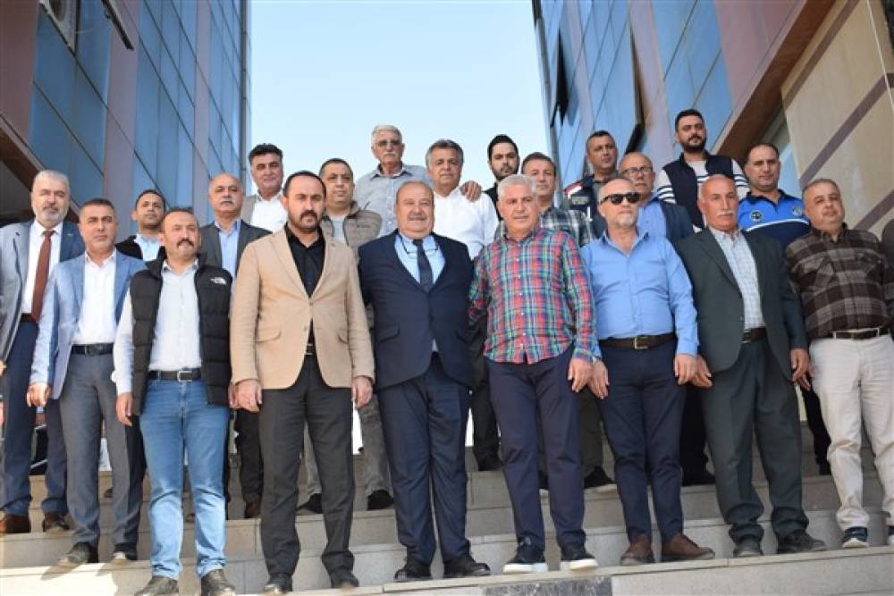 Hatay Büyükşehir Belediyesi yetkilileri muhtarların taleplerini dinledi