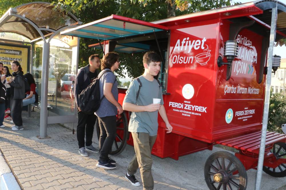 Manisa Büyükşehir Belediyesi’nin “Günaydın Çorbası” 154 bin kişiye ulaştı 