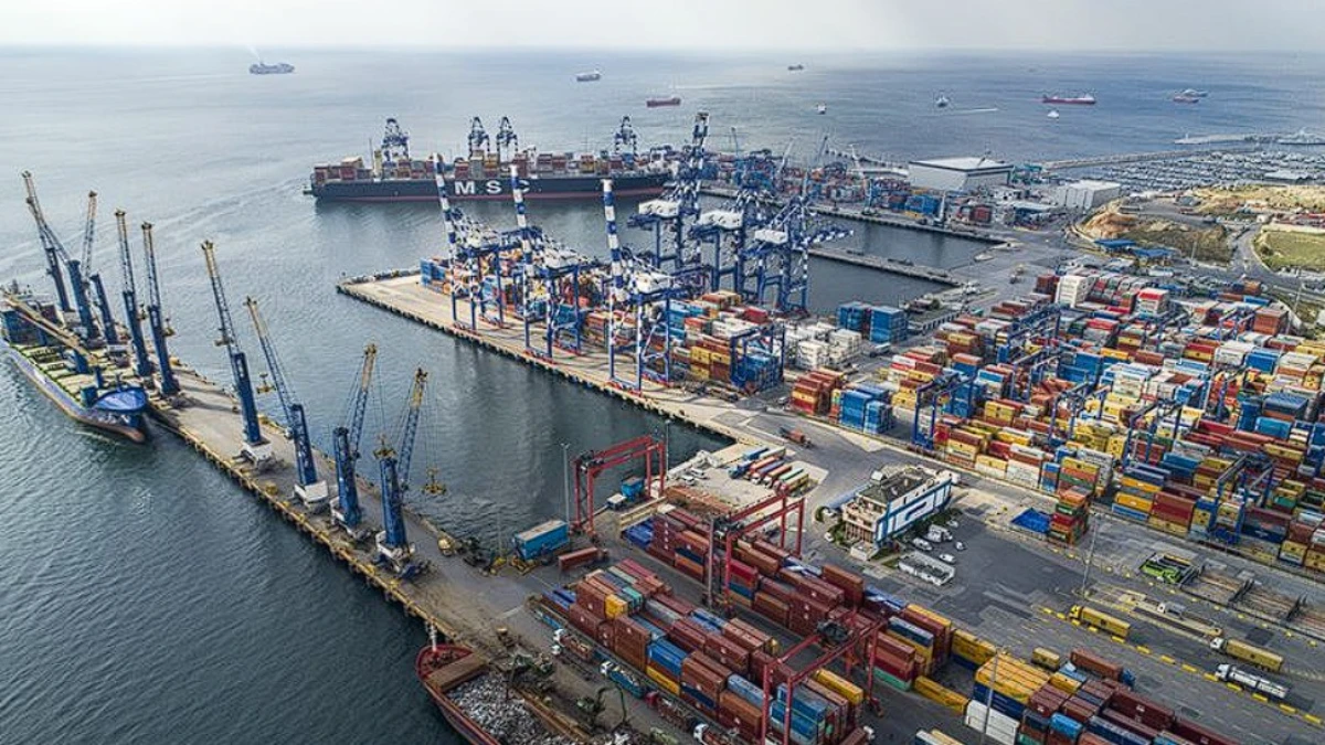Limanlarda nisan rekoru: 48,2 milyon ton y&uuml;k elle&ccedil;lendi