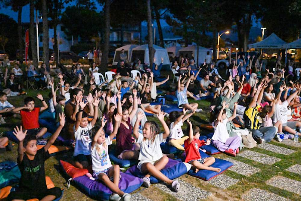  MobilFest 2026&rsquo;nın &uuml;&ccedil;&uuml;nc&uuml; durağı İznik oldu
