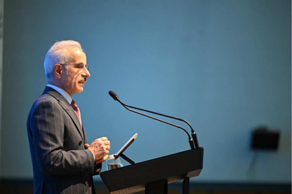 Uraloğlu: Yılın ilk 7 ayında 138 milyon 758 bin 202 yolcuya hizmet verdik