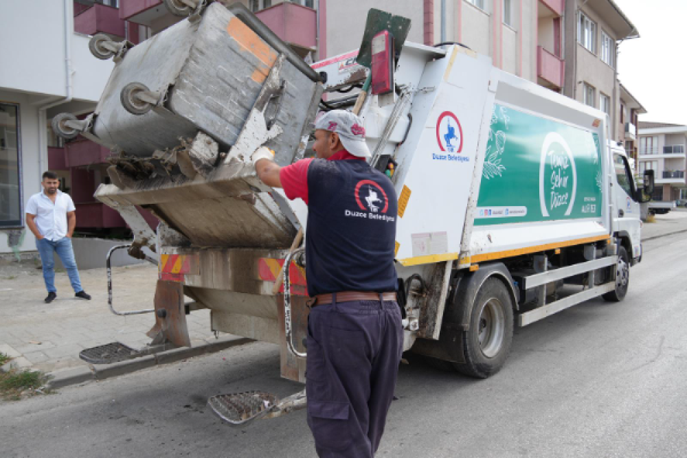 Düzce Belediyesi 74 bin ton çöp topladı