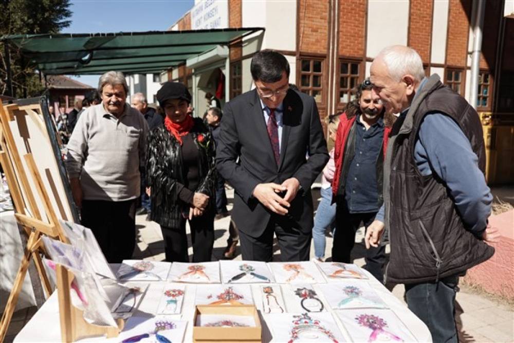 Başkan Kahveci: Kadınlarımızın sanata kattığı değer, hayatımıza zarafet ve anlam katıyor