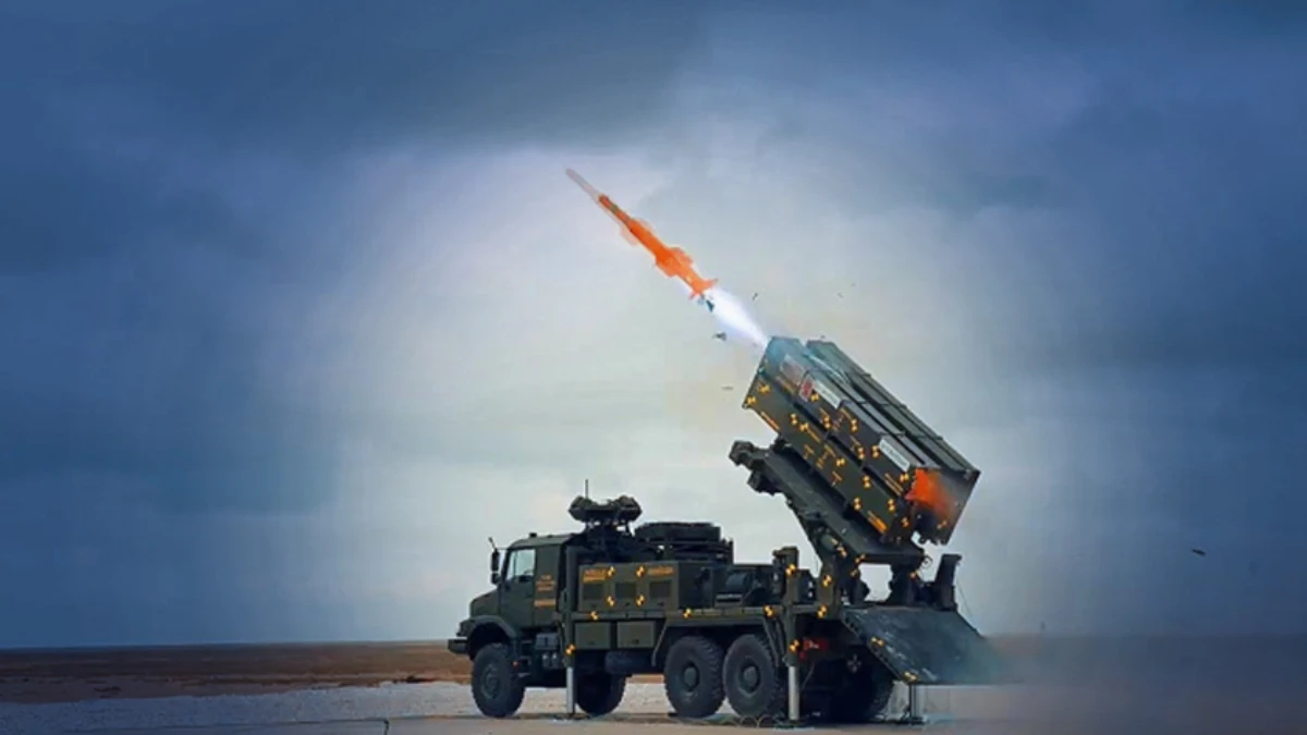 Bakan Kacır'dan &Ccedil;elik Kubbe a&ccedil;ıklaması: F&uuml;zelerin menzillerini ve hızlarını artıracağız